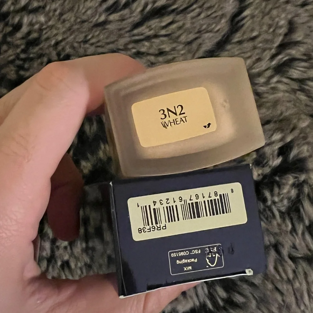 New Estée Lauder Skintint Serum Foundation 3N2 Wheat